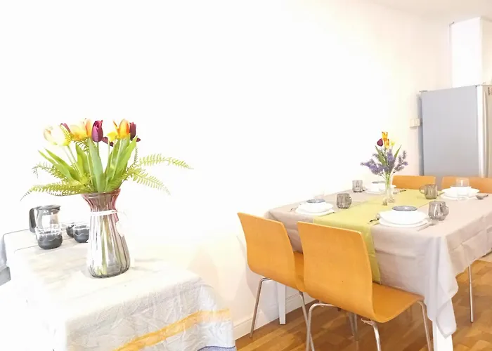Holiday Home Bangkok Apartment